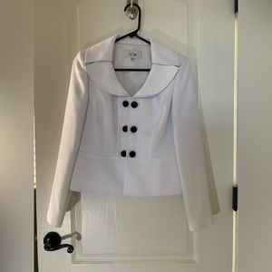 Women’s Shoulder Padded Le Suit White Business Jacket